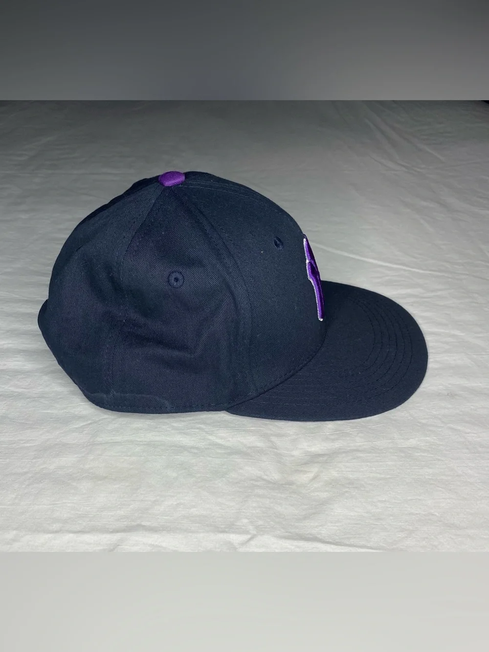 NYU University New York Yankees Baseball Hat Cap SnapBack Purple Black